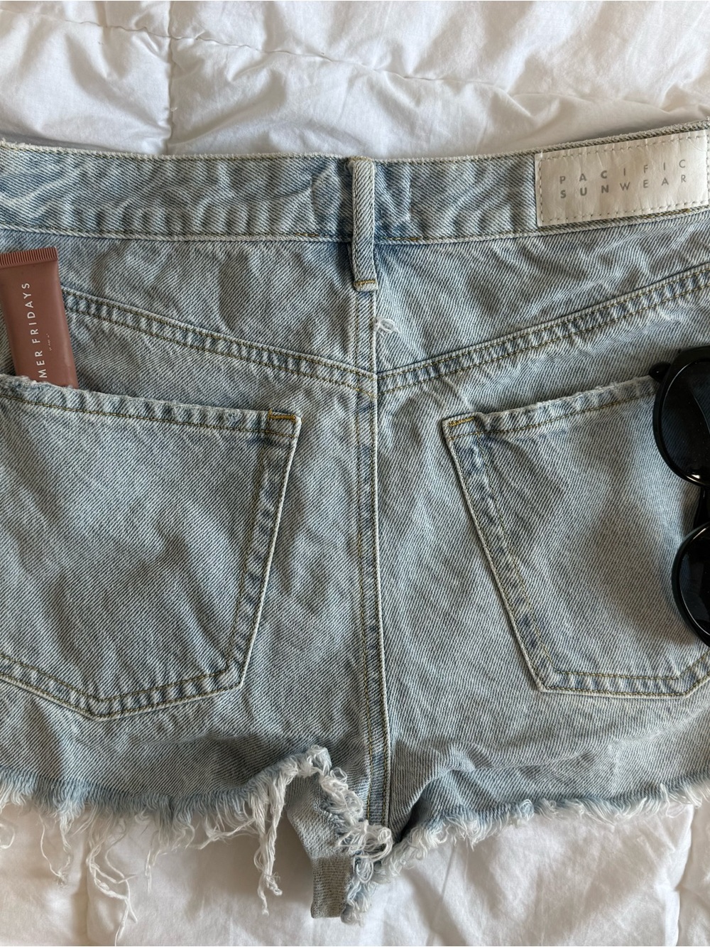 Pacsun Sunwear Demin/Jean Shorts PERFECTLY BROKEN IN!! Size waist 29